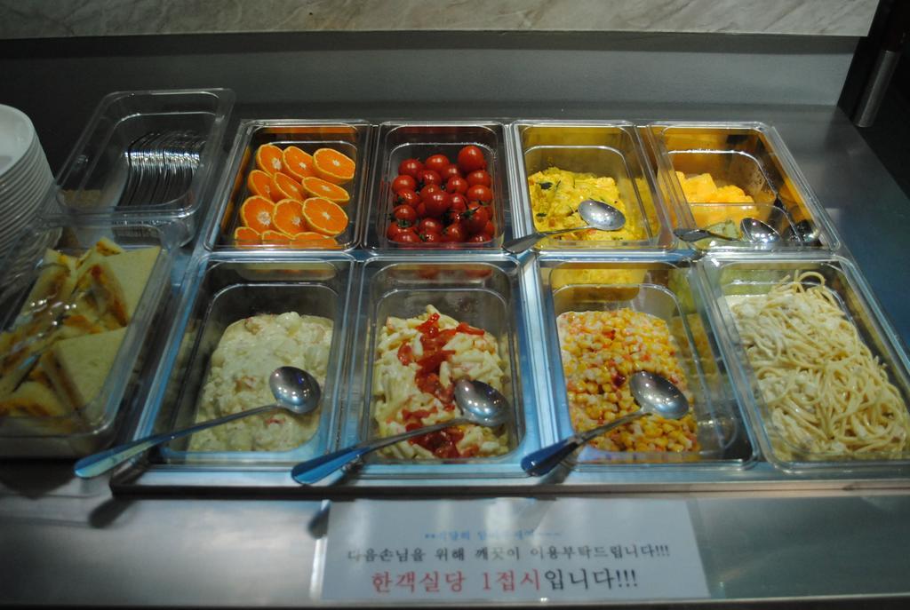 Pohang Wow Motel Exterior photo